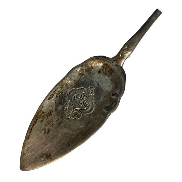 Antique Silver Plate Cake Server Slicer Vintage Serving Ware Floral Pattern - Picture 3 of 6